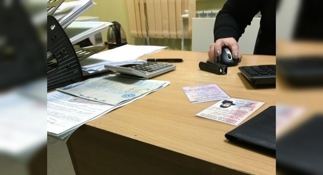 Возможно ли снять автомобиль с регистрации, а затем заново зарегистрировать его на того же владельца?