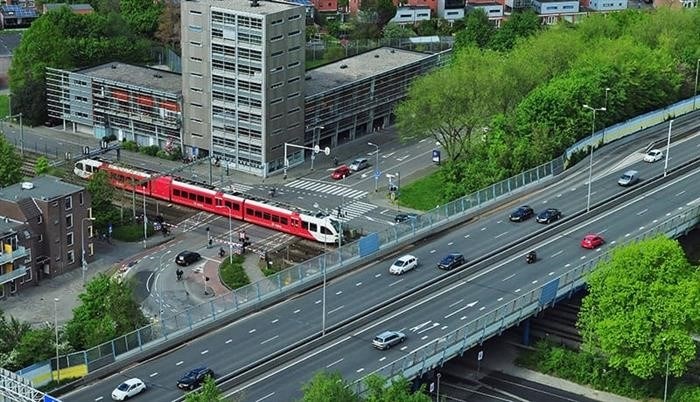 Мост для перемещения транспорта